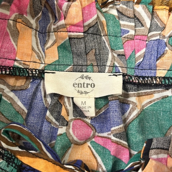 Entro Floral Print Short Puff Sleeve Tiered Detail Blouse In Multi Size Medium - Picture 5 of 12